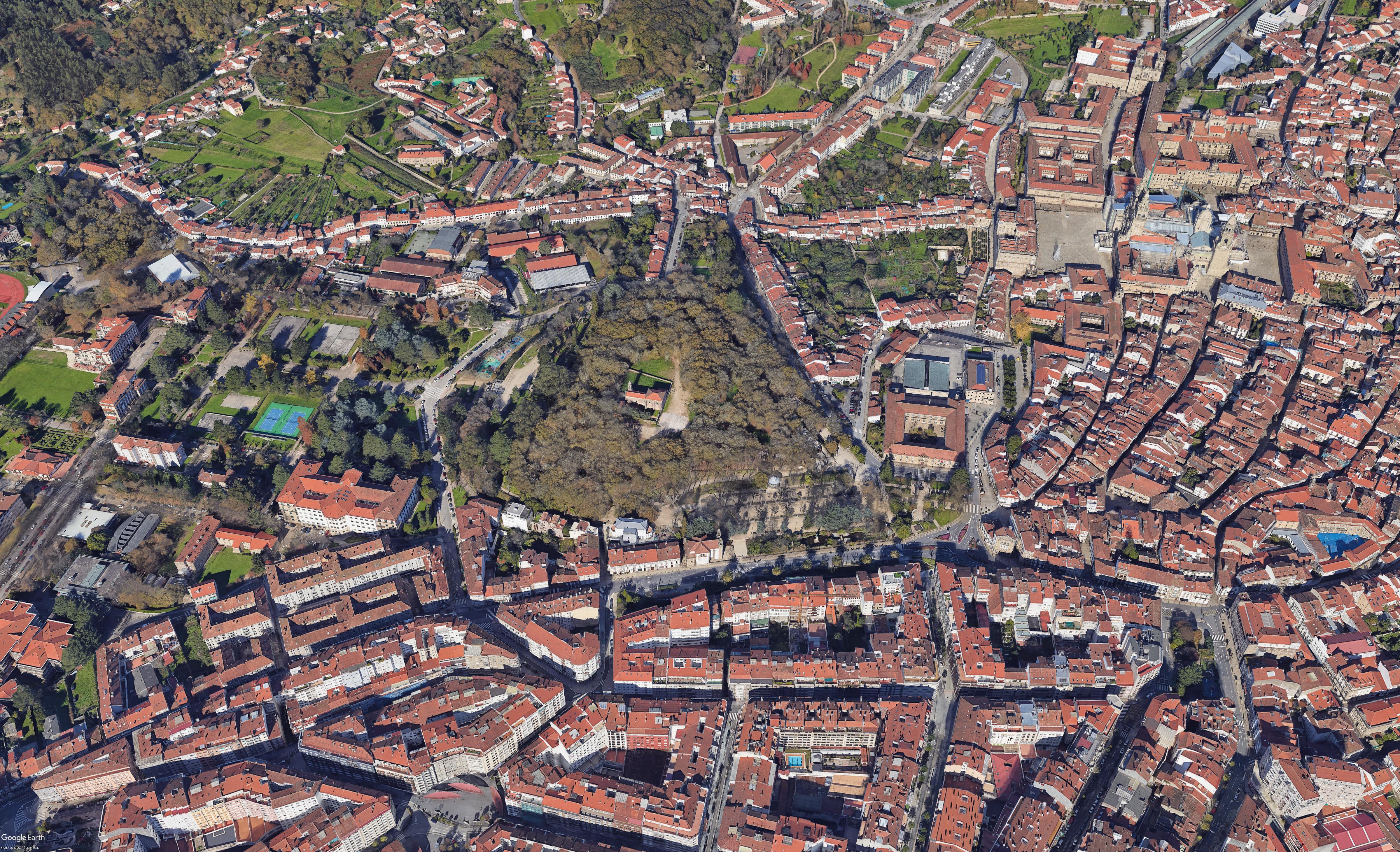 Aerial Park Alameda de Santa Susana. Master Plan for the Alameda de Santa Susana in Santiago de Compostela.