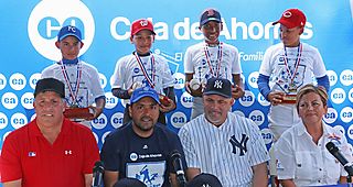Cuatro nios ganan su viaje hacia el Yankee Stadium